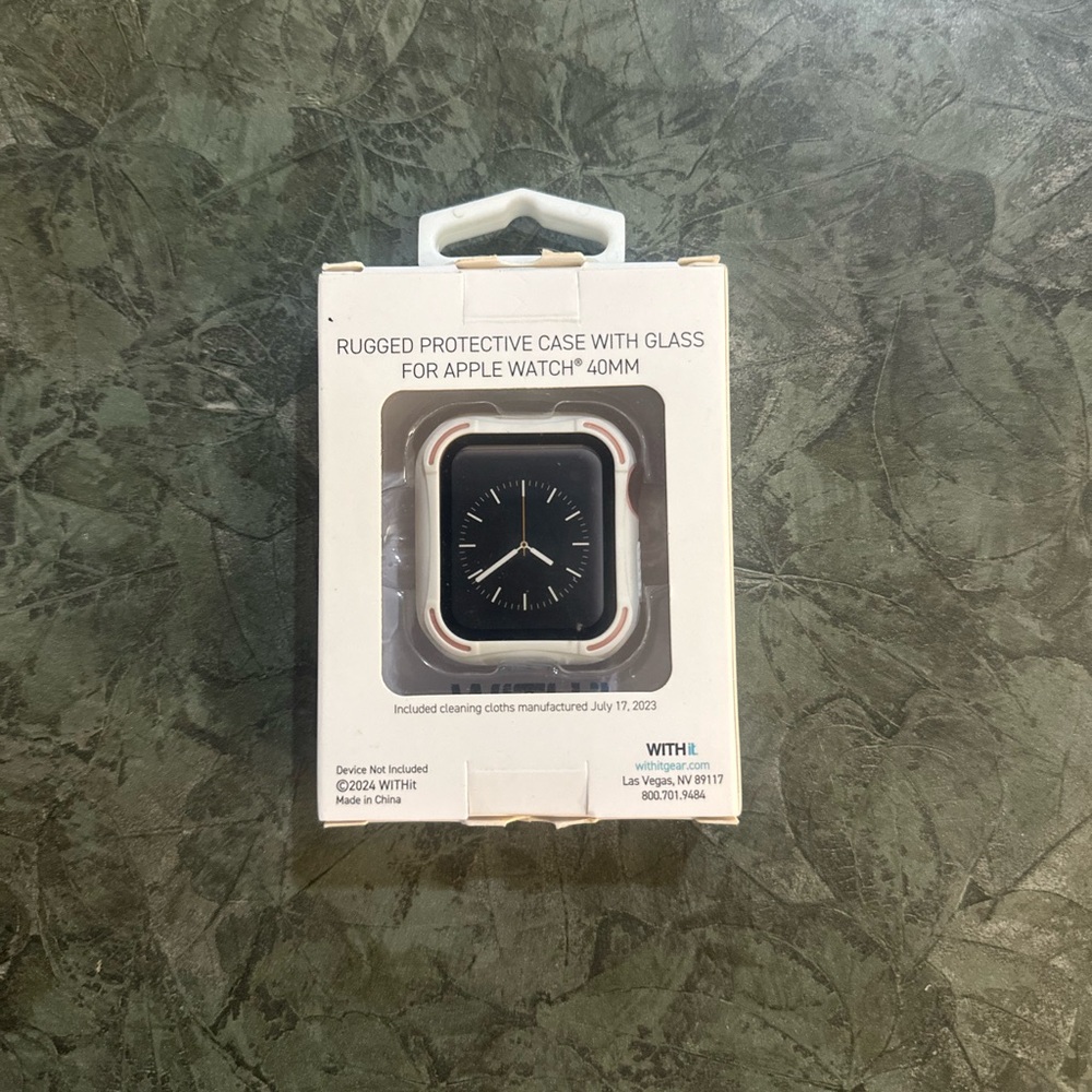 Rugged Protective Case with cover for Apple Watch 40mm soft pink and white.